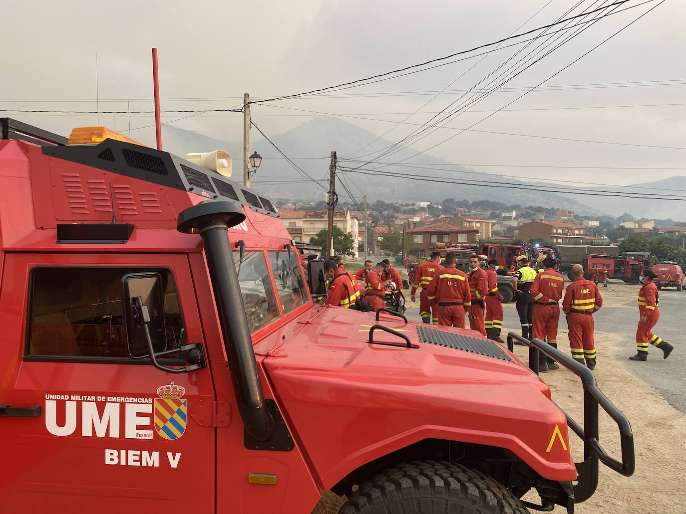 Incendio iniciado en Navalacruz, visto desde Villarejo.