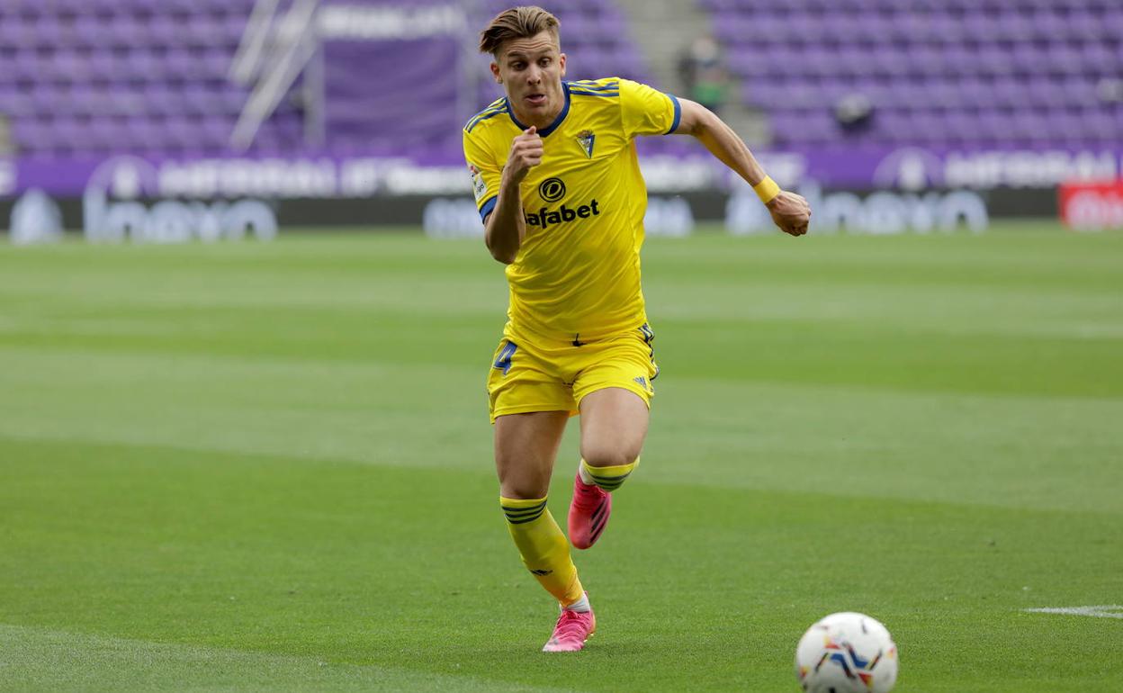 Iván Alejo, en el estadio José Zorrilla, la pasada temporada con el Cádiz