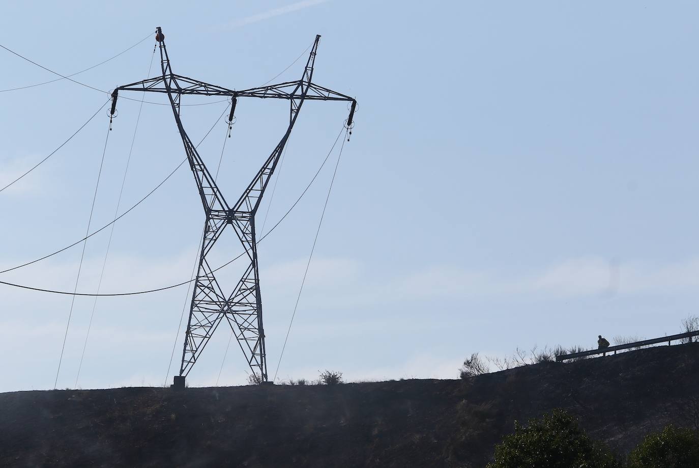 Incendio en la localidad de Trabadelo, León.