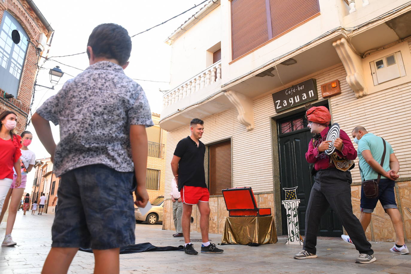 Estatuas humanas en Alaejos.