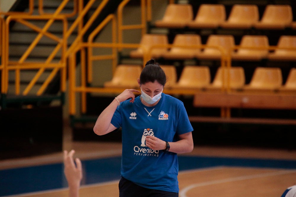 Fotos: Entrenamiento del CB Avenida con las internacionales