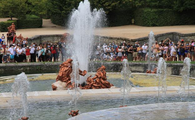 Fuente de La Selva, este miércoles, durante el espectáculo de los juegos de agua.