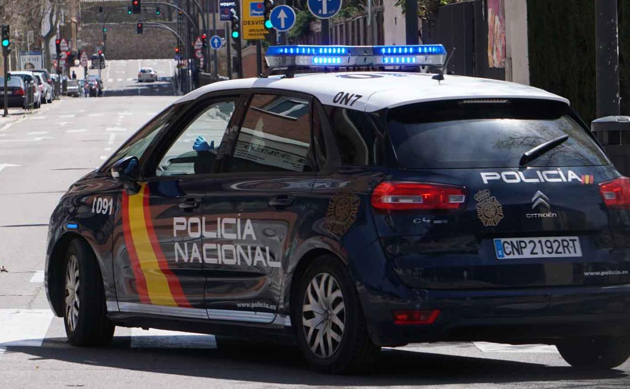 Patrulla de la Policía Nacional en Salamanca. 