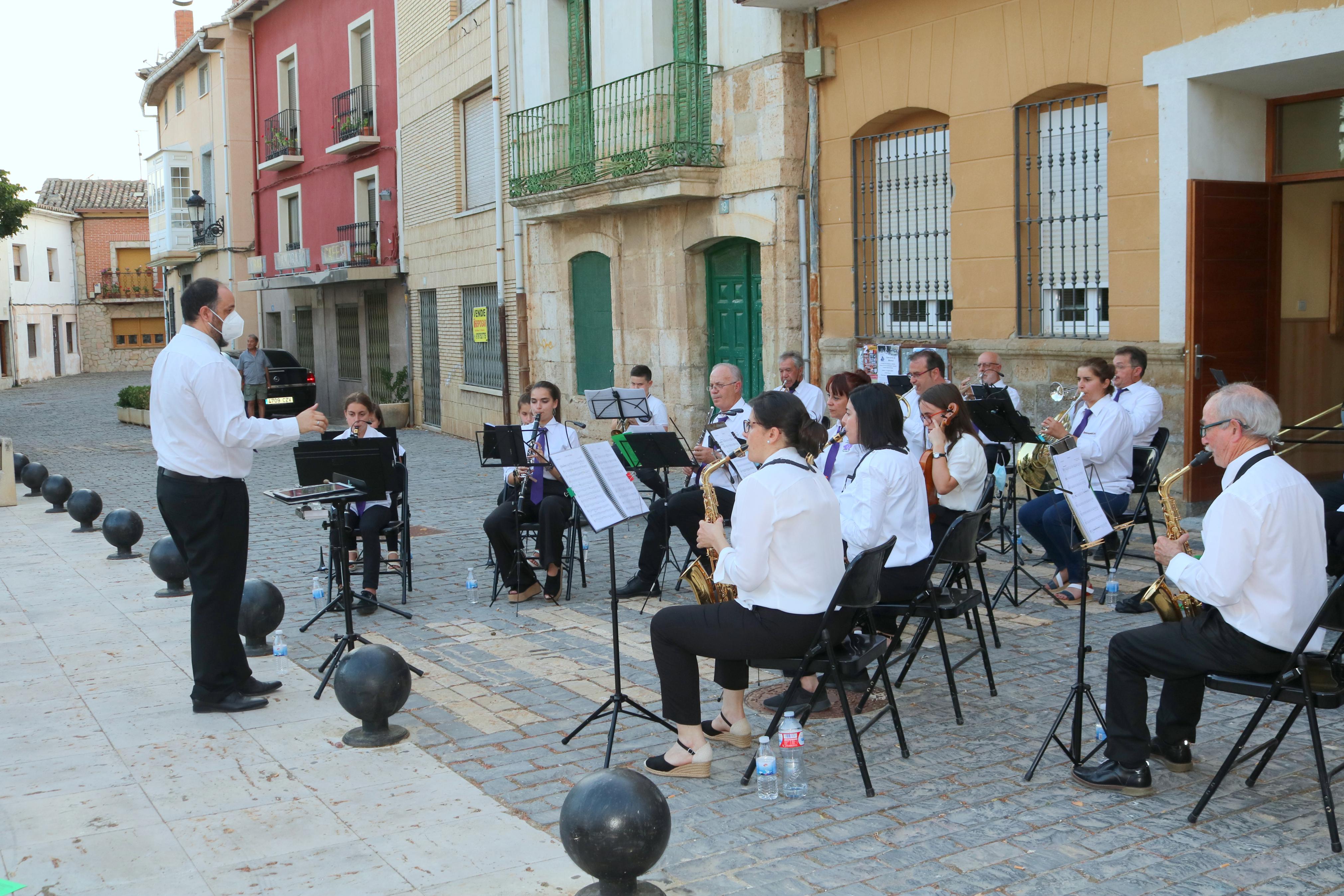 Torquemada disfrutó del Concierto ofrecido por la Banda de Música Comarcal de la ACJB