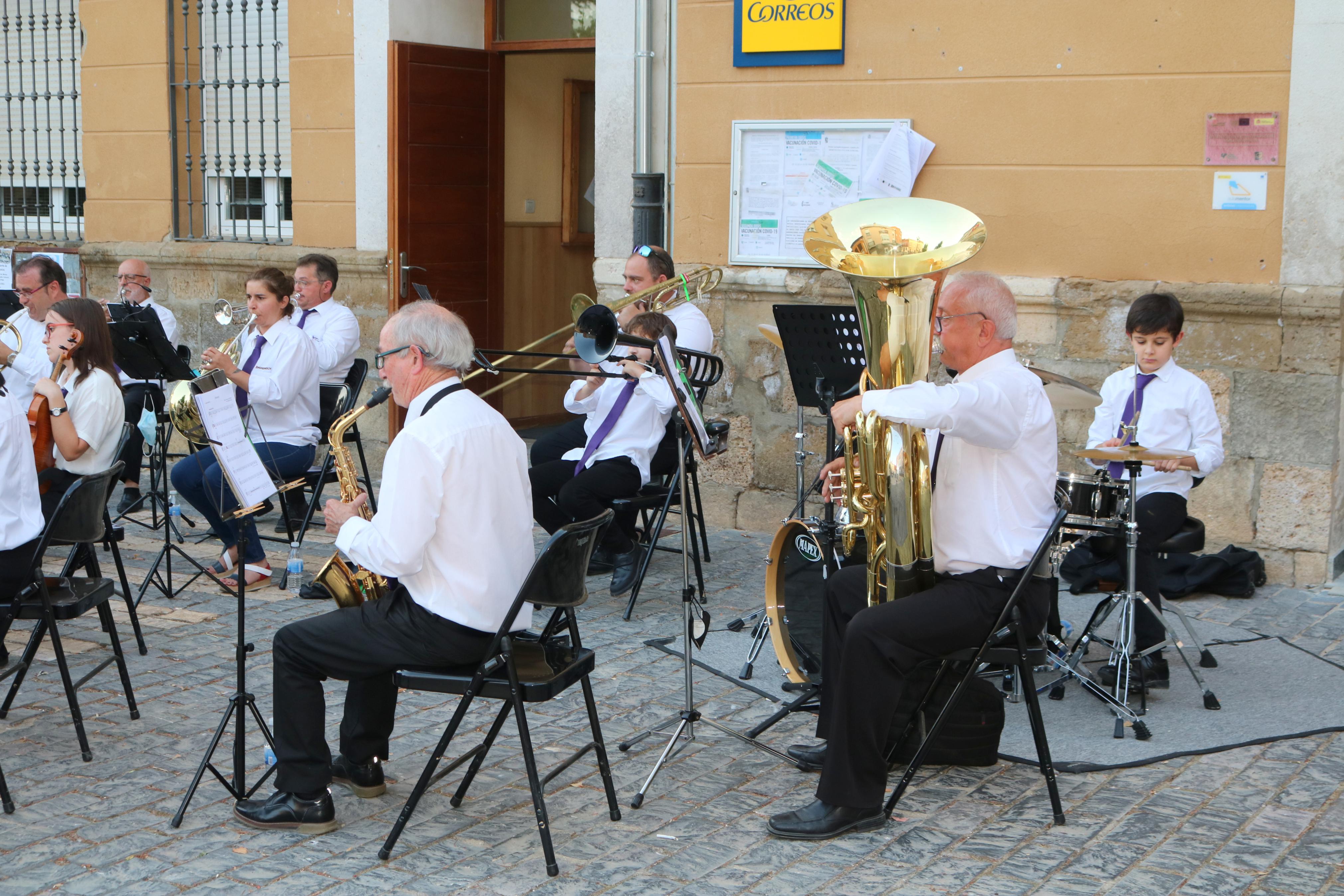 Torquemada disfrutó del Concierto ofrecido por la Banda de Música Comarcal de la ACJB