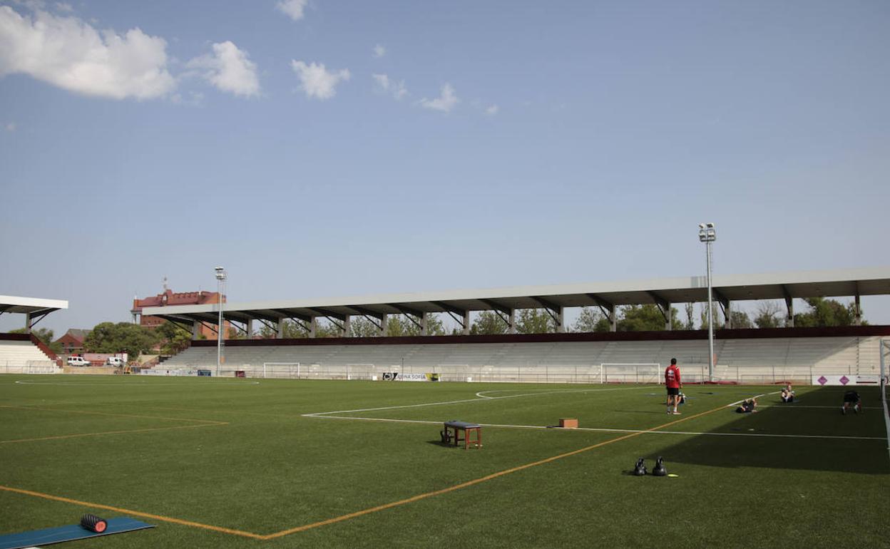 Unionistas solicita a los socios que no vayan a acudir al partido ante la Cultural que 'liberen' su asiento