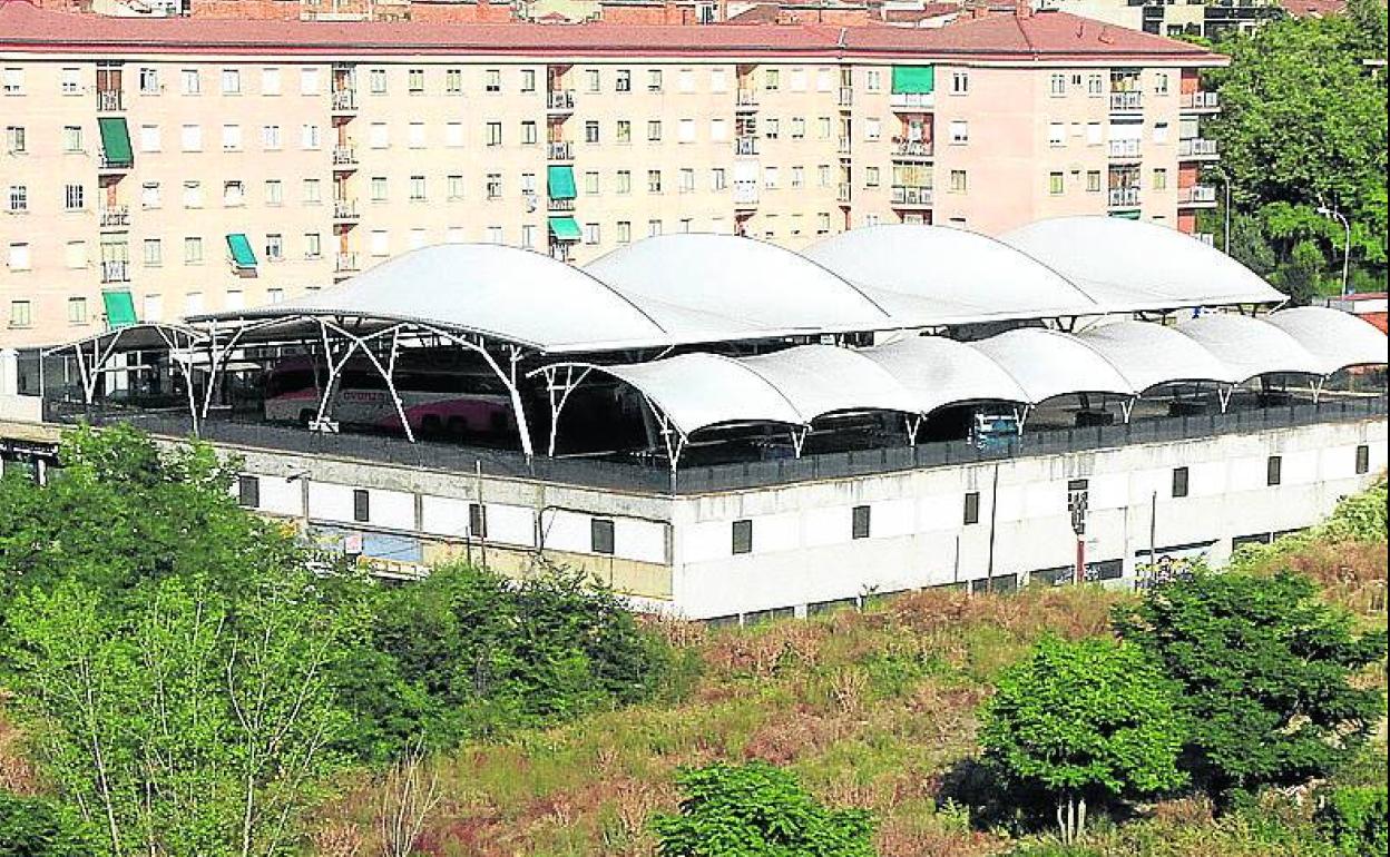 Actual estación de autobuses, desde fuera. 