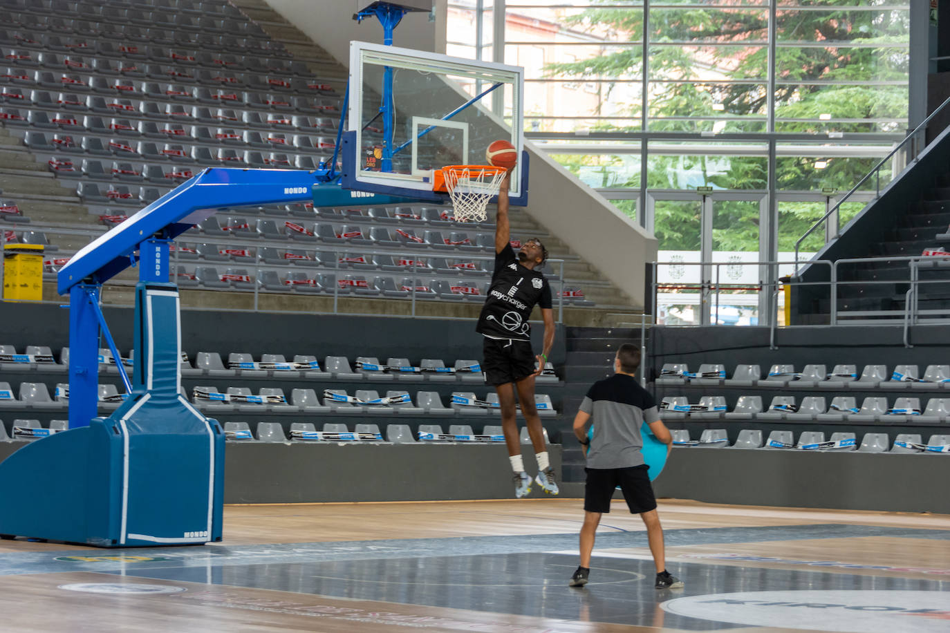 Aún faltan por llegar dos jugadores, Prince Ali y Noah Allen.