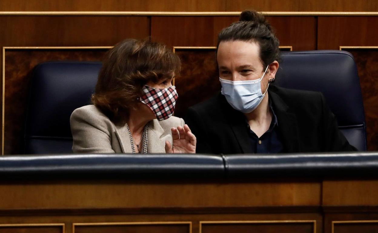 Carmen Calvo y Pablo Iglesias, nuevos tertulianos