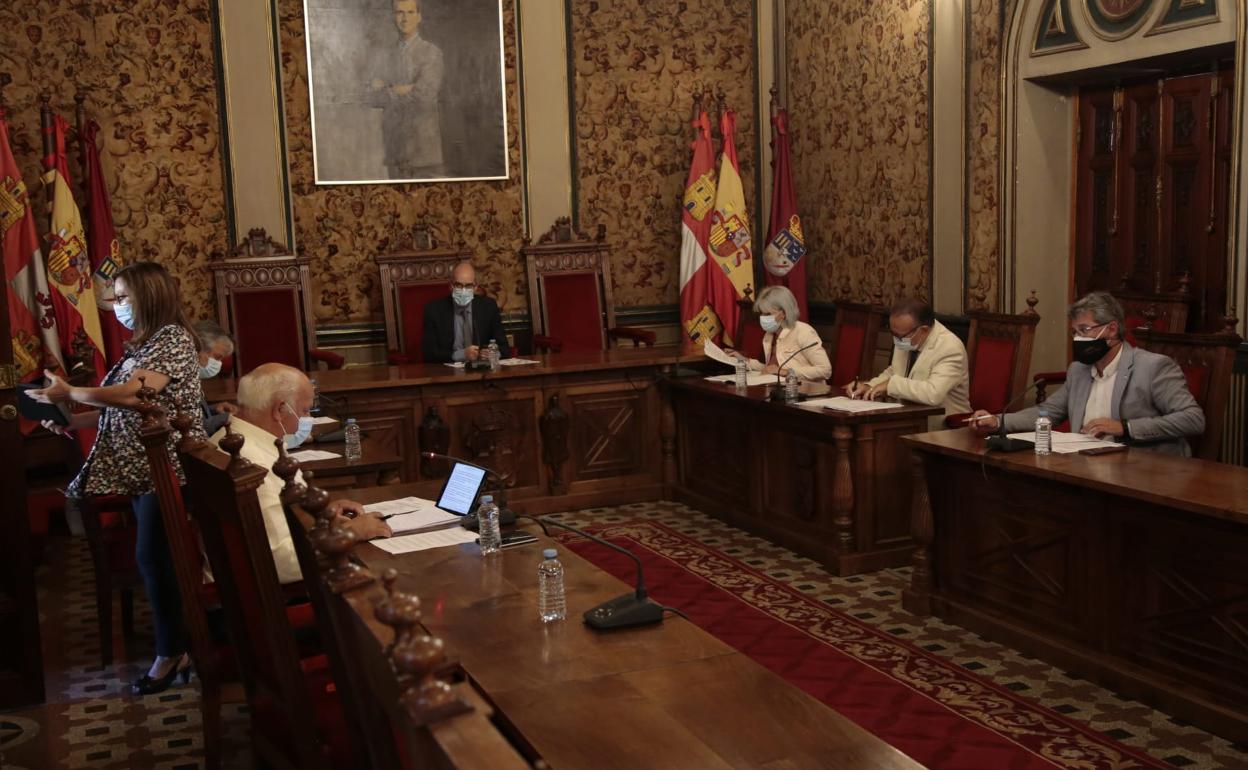 Pleno de la Diputación de Salamanca celebrado ayer. 