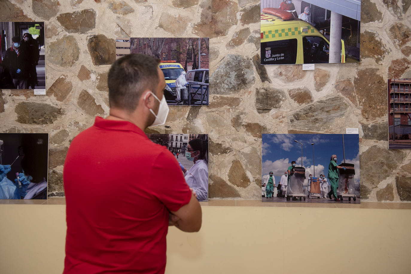 Fotos: La exposición &#039;Un año en imágenes&#039; comienza en Navas de Oro