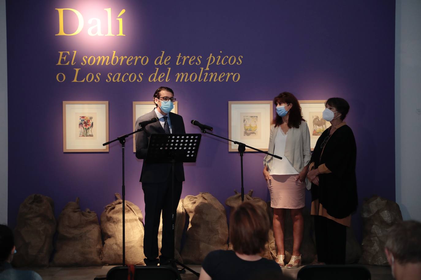 Fotos: Exposición &#039;Le Tricorne&#039; en la sala la Pasión con Dalí, Picaso y Falla