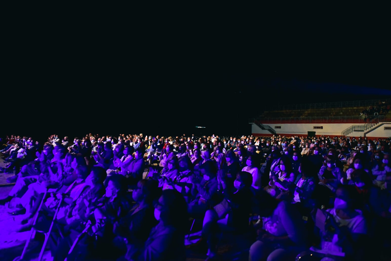Fotos: Bertín Osborne llena su concierto de Simancas
