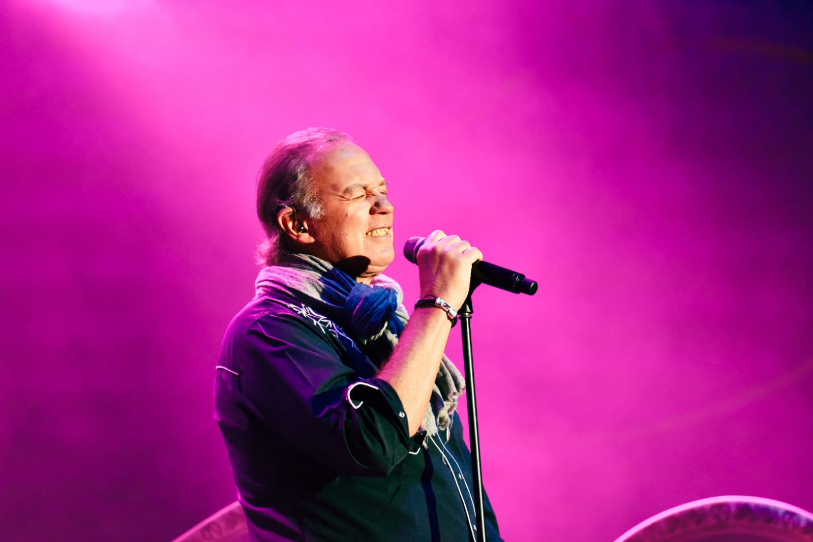 Fotos: Bertín Osborne llena su concierto de Simancas