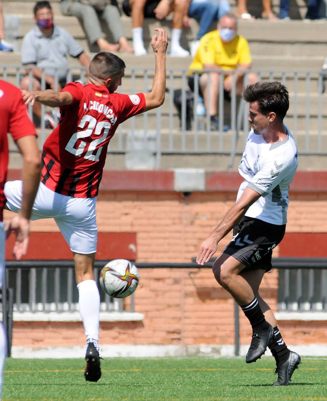 Partido de la Segunda Federación entre Adarve y Gimnastica Segoviana 