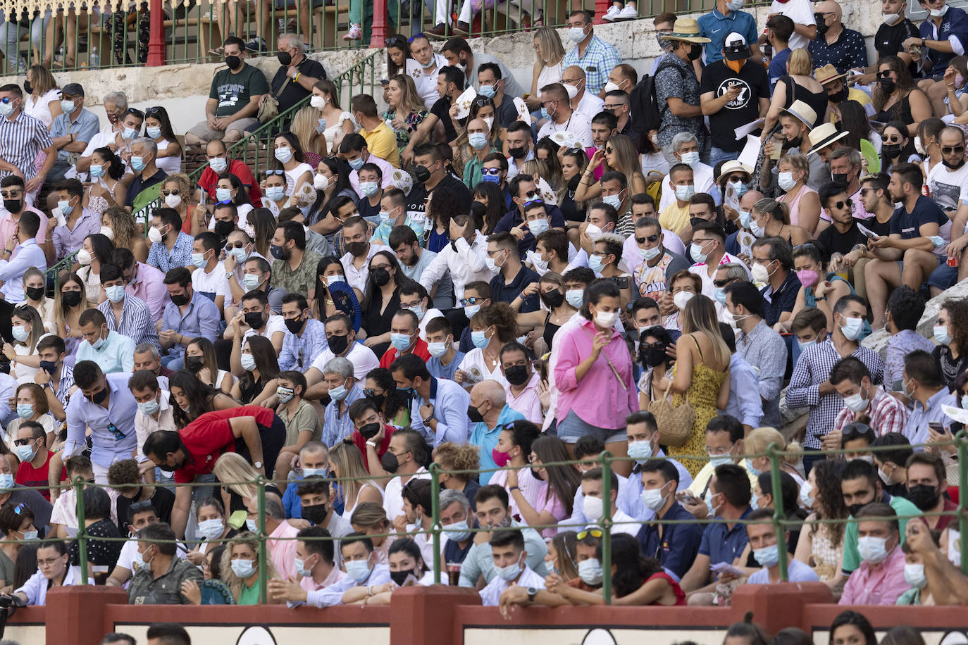 Fotos: Cortes. Liga del Corte Puro en la Plaza de Toros de Valladolid