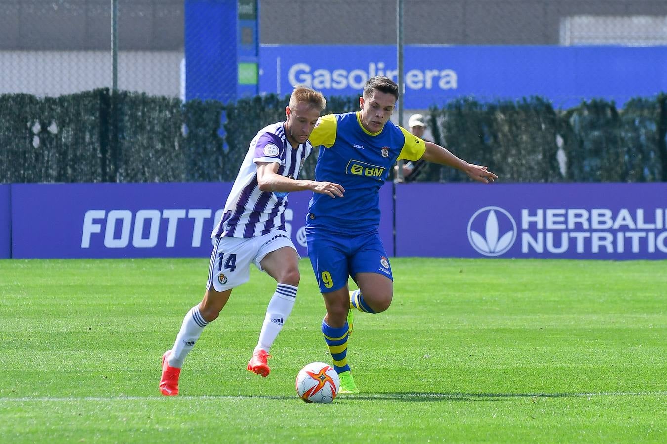 Fotos: Derrota del Real Valladolid Promesas ante el Real Unión (0-2)