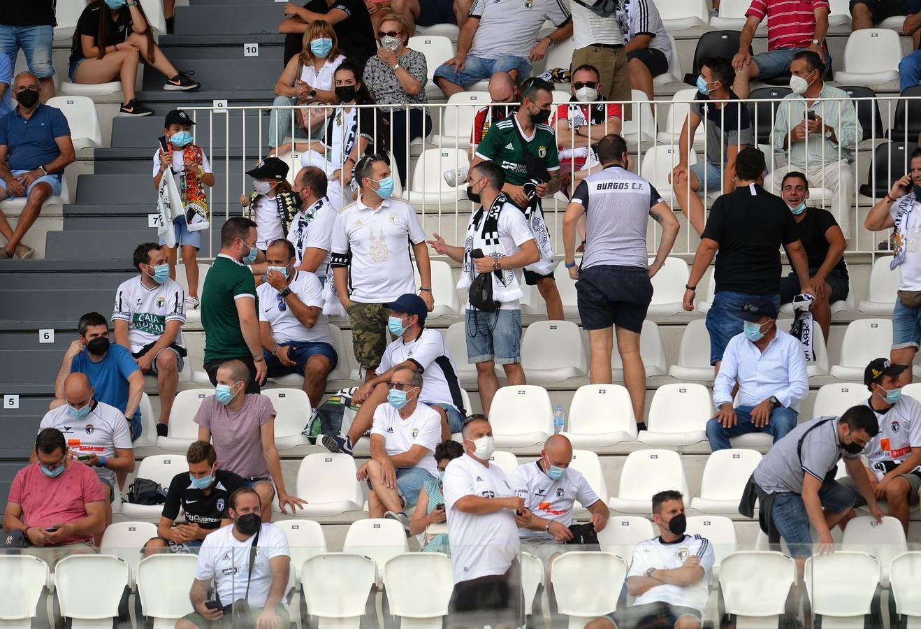 Fotos: Público en el partido del Burgos CF-Real Valladolid