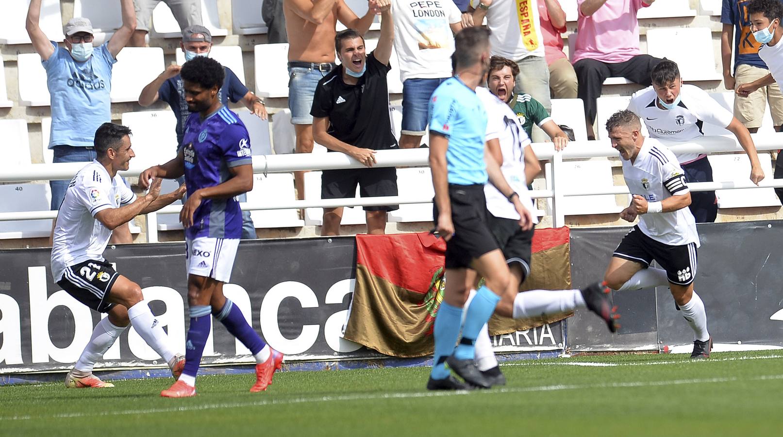 Fotos: Público en el partido del Burgos CF-Real Valladolid