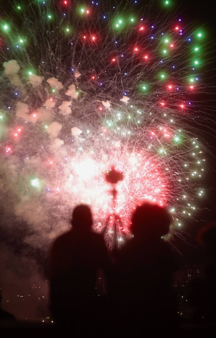 Fotos: Fuegos artificiales del martes 7 de septiembre en las Fiestas de Valladolid