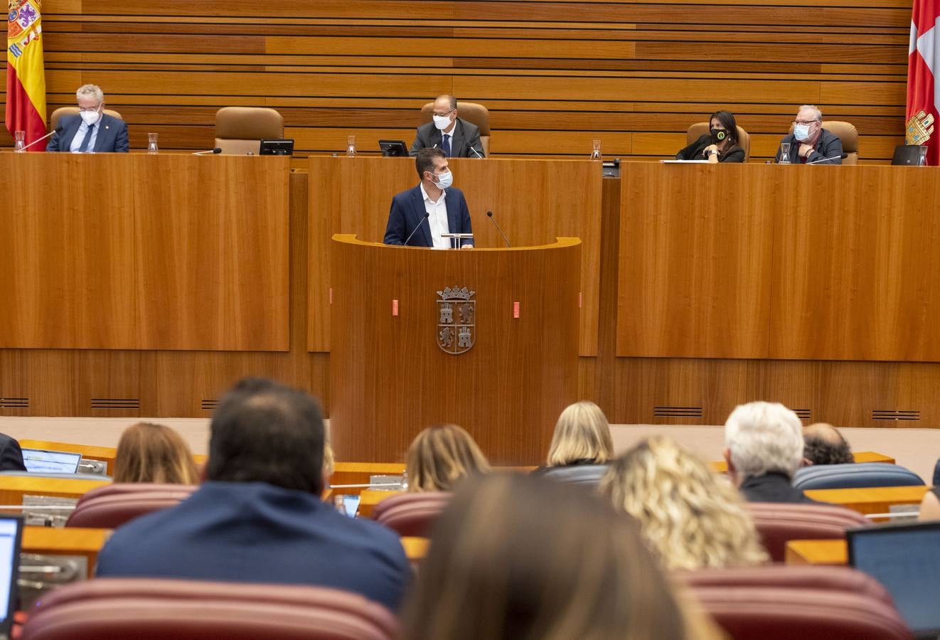 Fotos: Pleno en las Cortes de Castilla y León