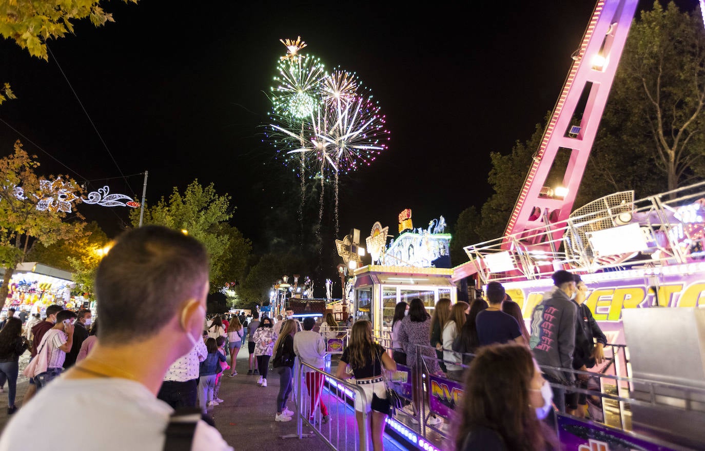 Fotos: Fuegos artificiales desde el Real de la Feria en Valladolid