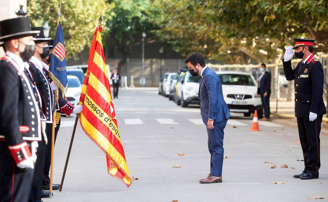 Pere Aragonès, a su llegada al Parlamento catalán.