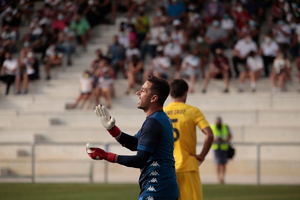 Goleada de Unionistas por 3-0 al Extremadura UD con dos goles del "pichichi" Rayco