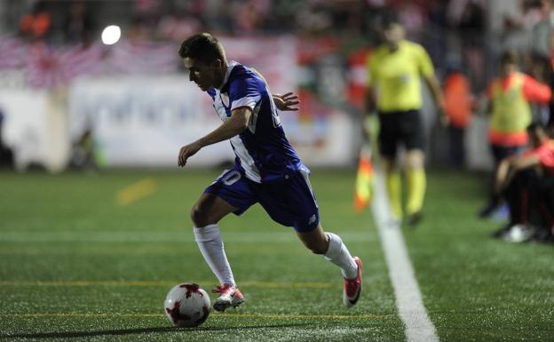 Íñigo Muñoz el día que debutó con el primer equipo del Athletic en Formentera. 