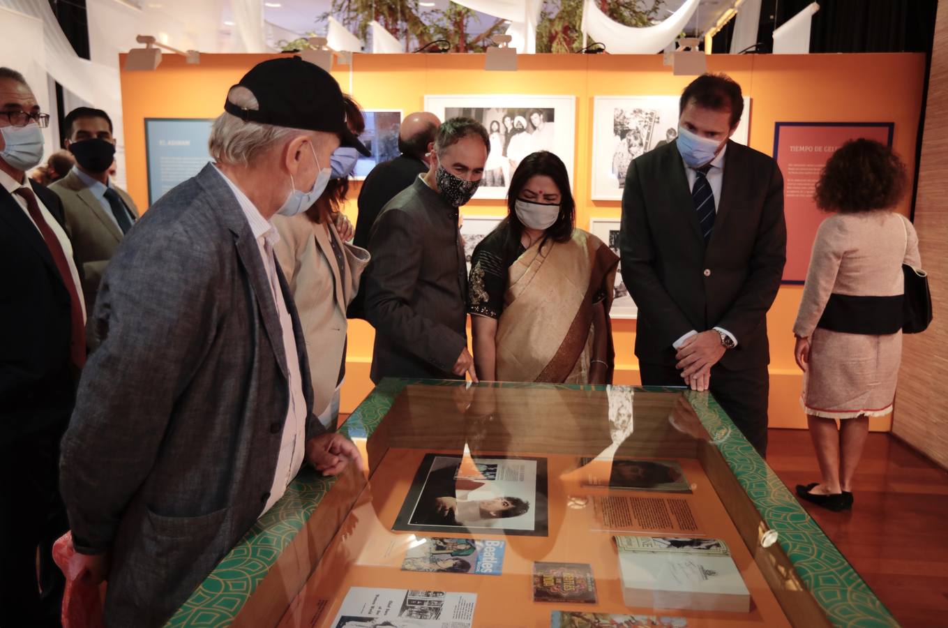 Fotos: La Casa de la India de Valladolid acoge la exposición &#039;The Beatles and India&#039;