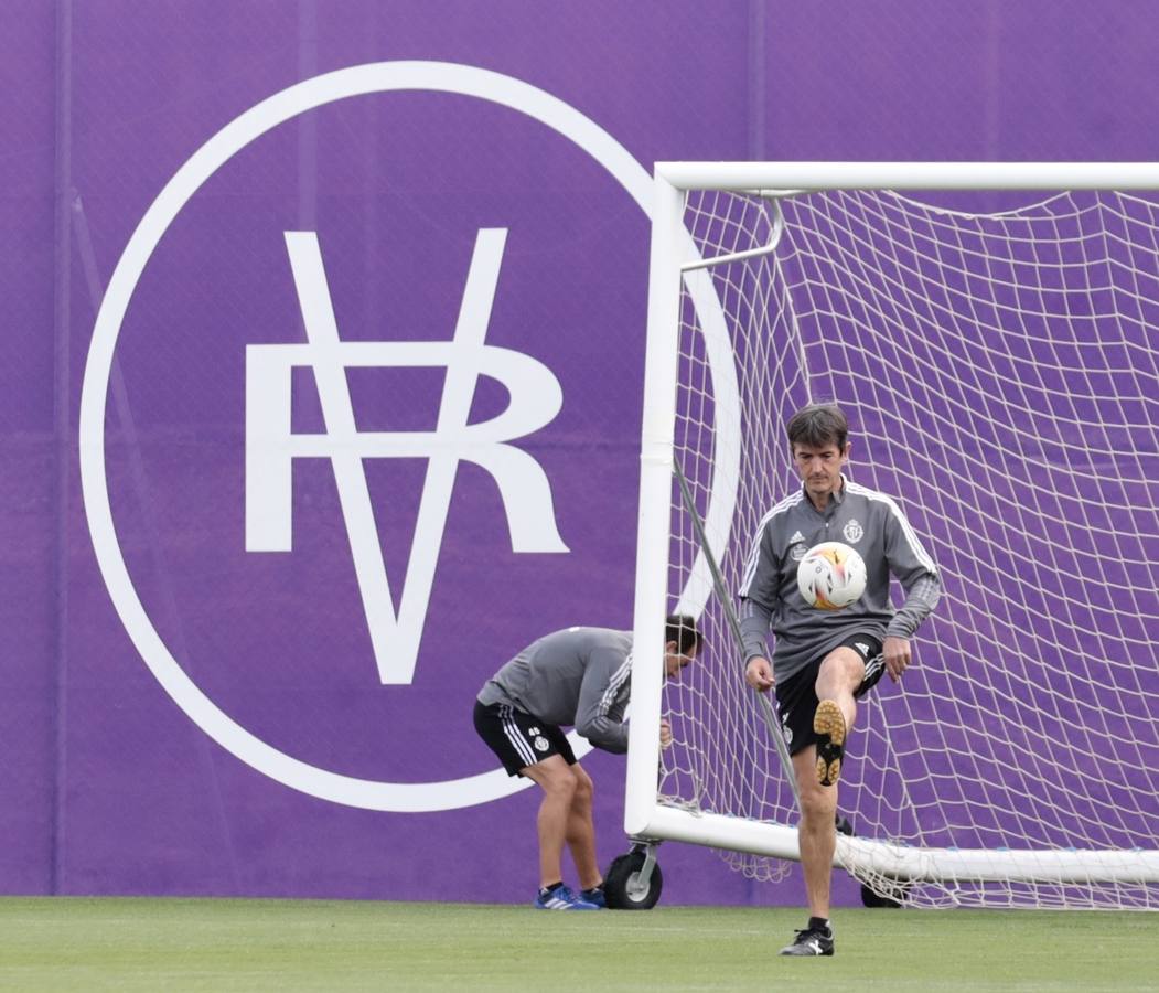 Fotos: Entrenamiento del Real Valladolid en los Anexos