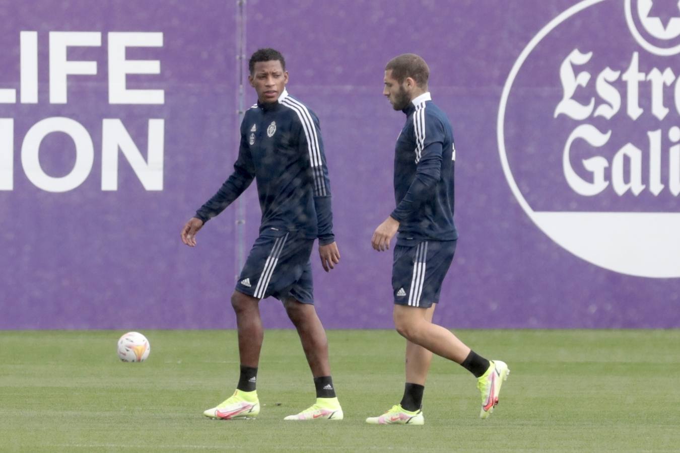 Fotos: Entrenamiento del Real Valladolid en los Anexos