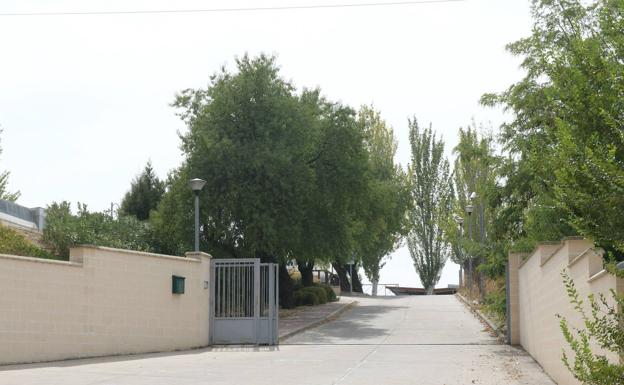 Tres meses más en el Zambrana para los menores denunciados por violar a una chica en un botellón