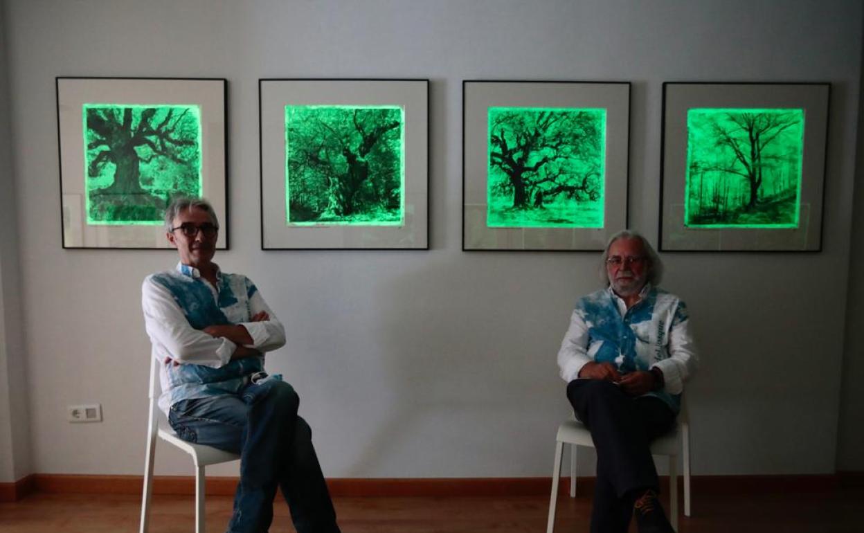 César Blasco y Rafael Pablos, entre sus obras, en Espacio Abierto. 