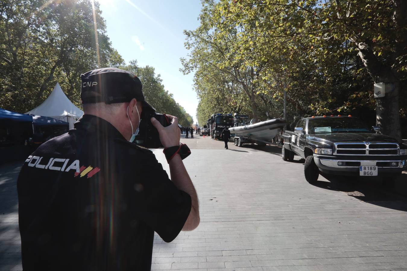 Fotos: Exposición del Día de la Policía en la Acera de Recoletos de Valladolid