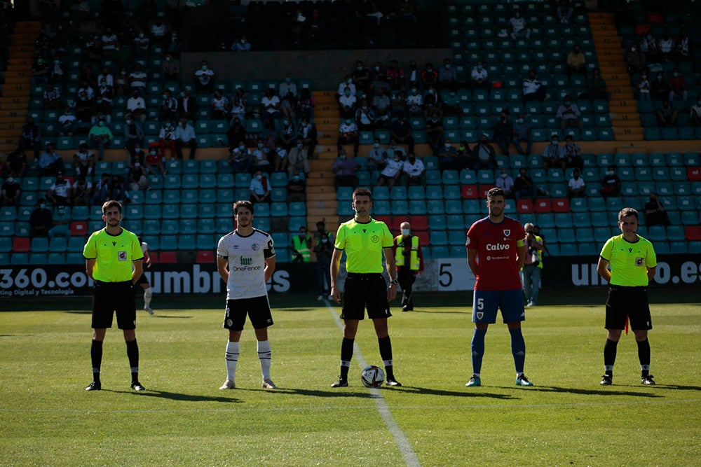 Empate a cero entre Salamanca CF UDS y Bergantiños FC en la vuelta de Uxio da Pena al Helmántico