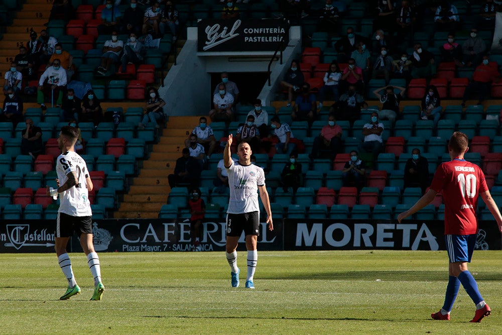 Empate a cero entre Salamanca CF UDS y Bergantiños FC en la vuelta de Uxio da Pena al Helmántico