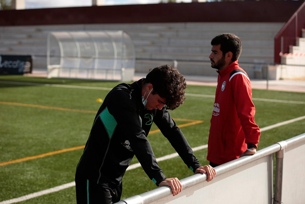 Mandi Sosa ya se entrena junto a sus compañeros en el Reina Sofía en su regreso a Unionistas, preparando el partido del domingo ante el Deportivo de La Coruña 