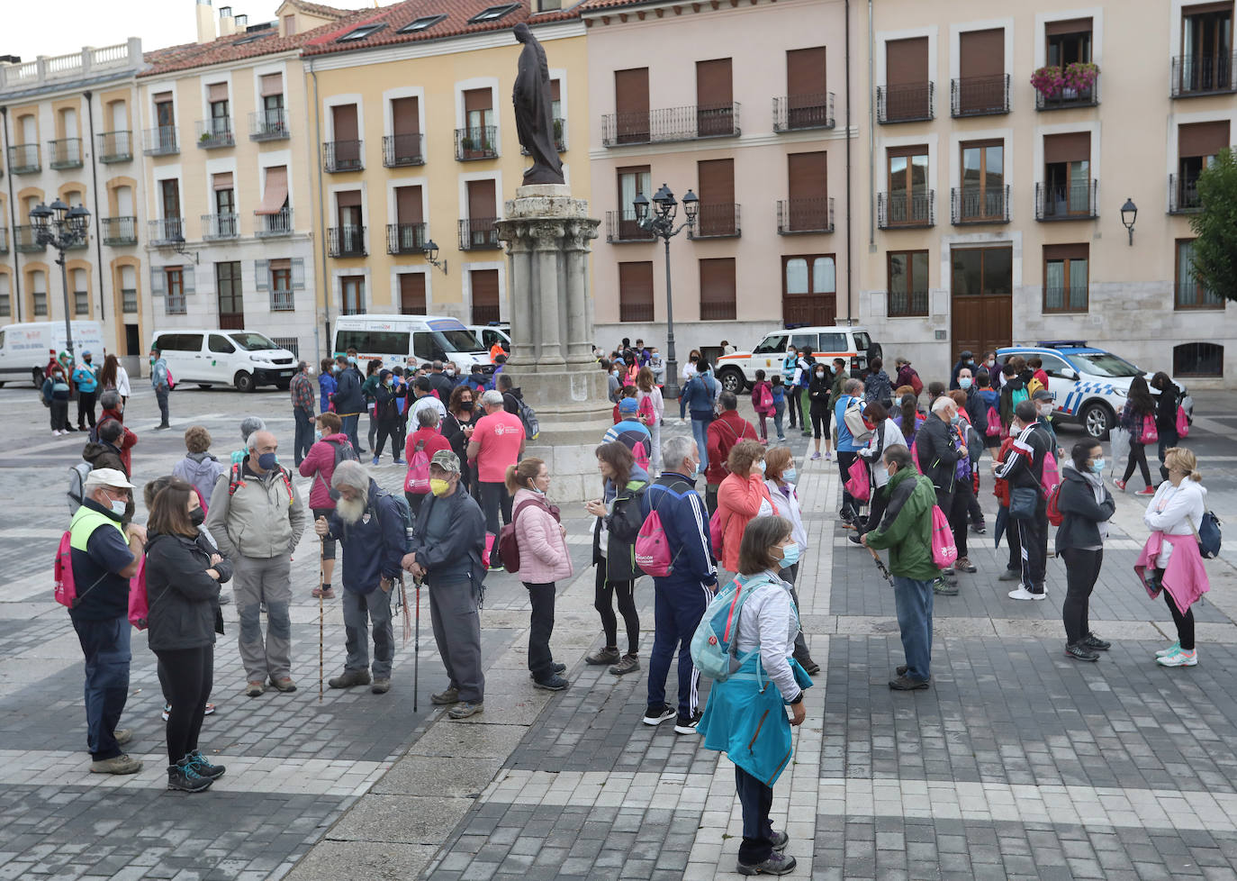 Los participantes, esta mañana en la plaza de la Inmaculada. 