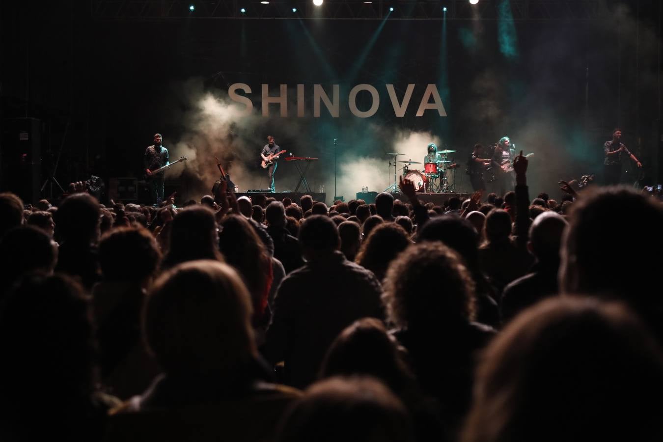 Fotos: Concierto de Shinova en la IV Gran Fiesta de la Vendimia de Ribera del Duero