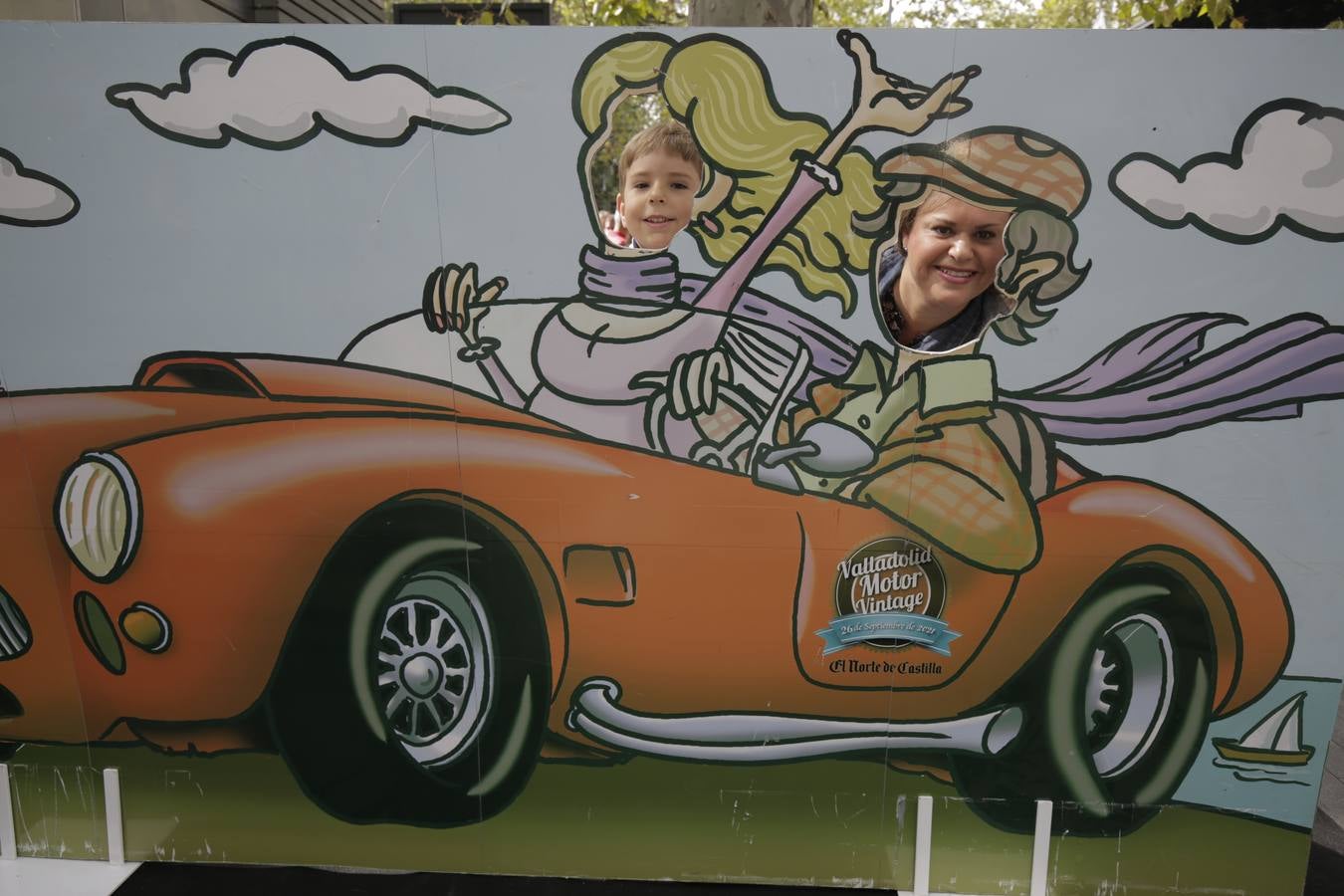 Fotos: Búscate en el Photocall del Valladolid Motor Vintage (9)