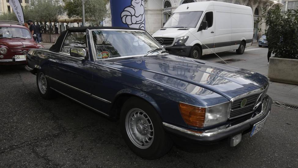 Más de quinientos vehículos clásicos se dan cita en el Valladolid Motor Vintage (4)