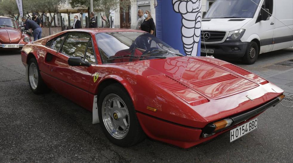 Más de quinientos vehículos clásicos se dan cita en el Valladolid Motor Vintage (5)