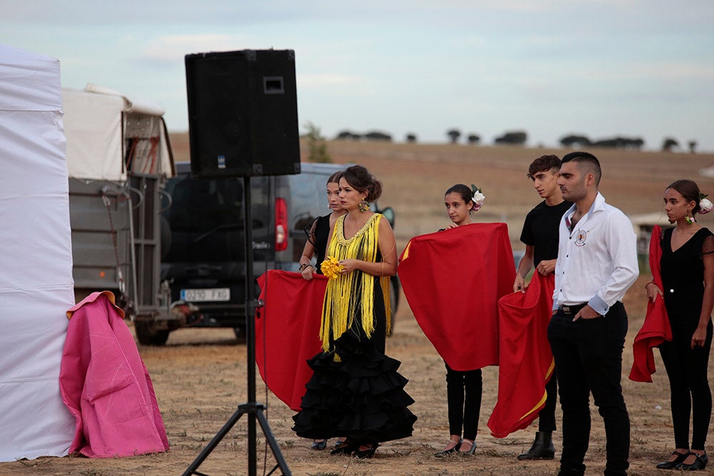 Flamenco entre caballos para ambientar la V Feria Agroalimentaria de Galinduste