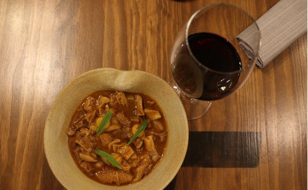 Guiso de callos y morros de vaca frisona