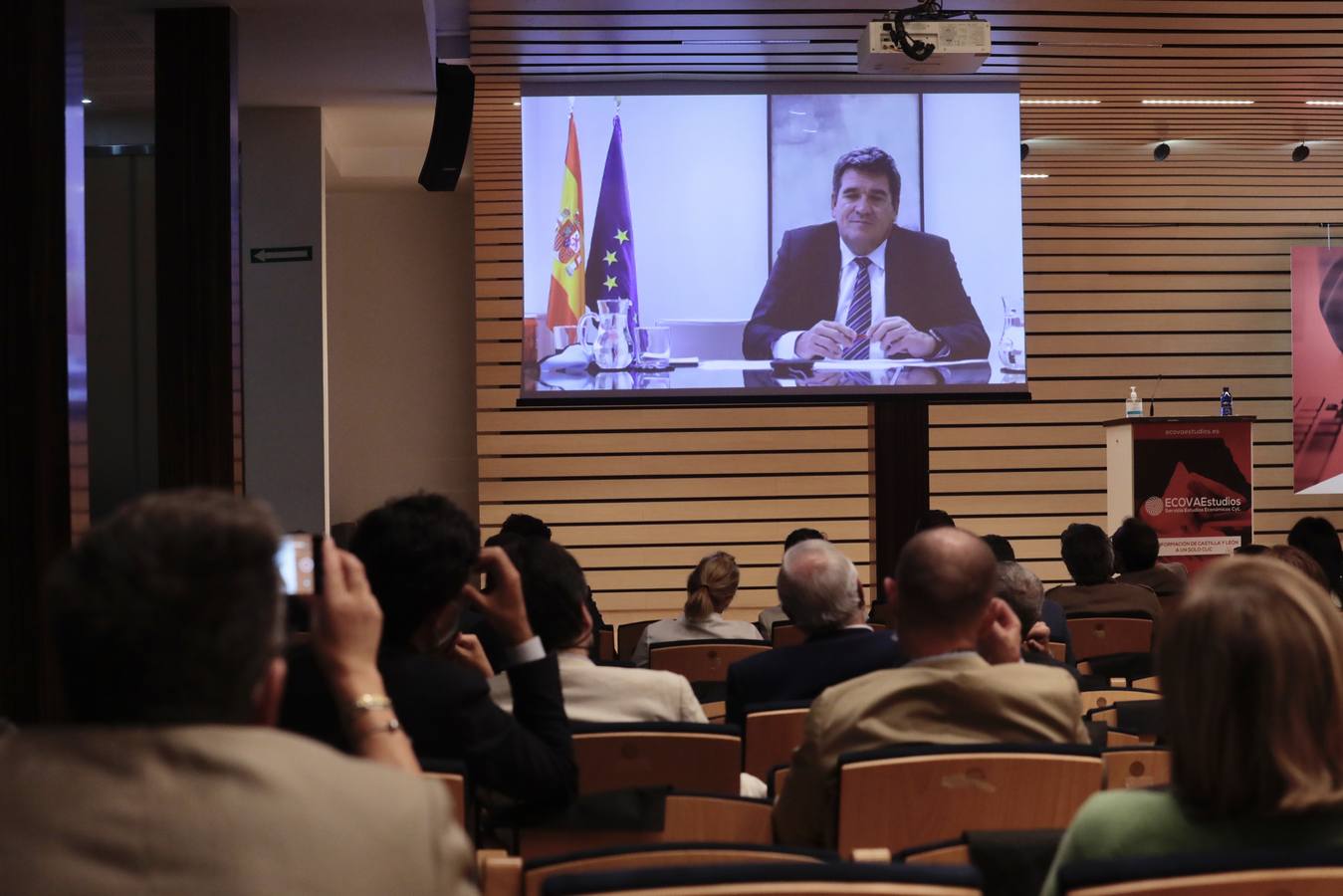 Fotos: Presentación en Valladolid de ECOVAEstudios