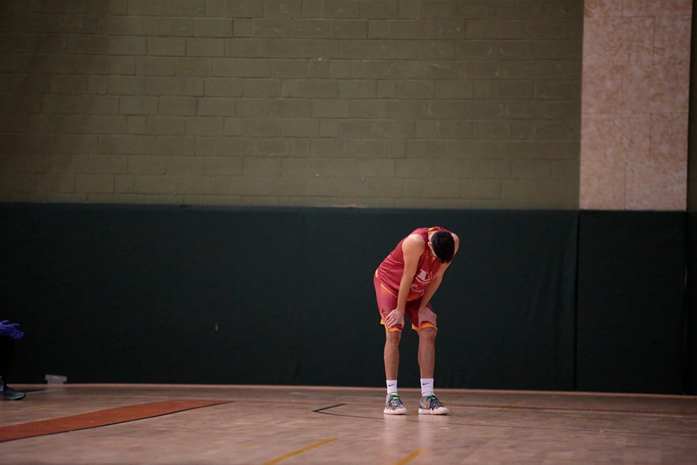 El Aquimisa Carbajosa Empresarial remonta al final al Zentro Madrid (82-74)