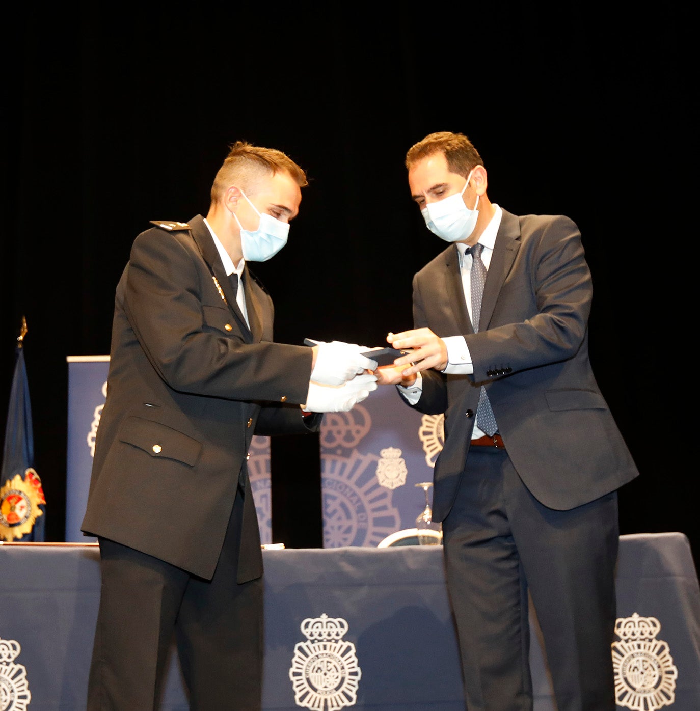 La Policía Nacional celebra a sus patronos