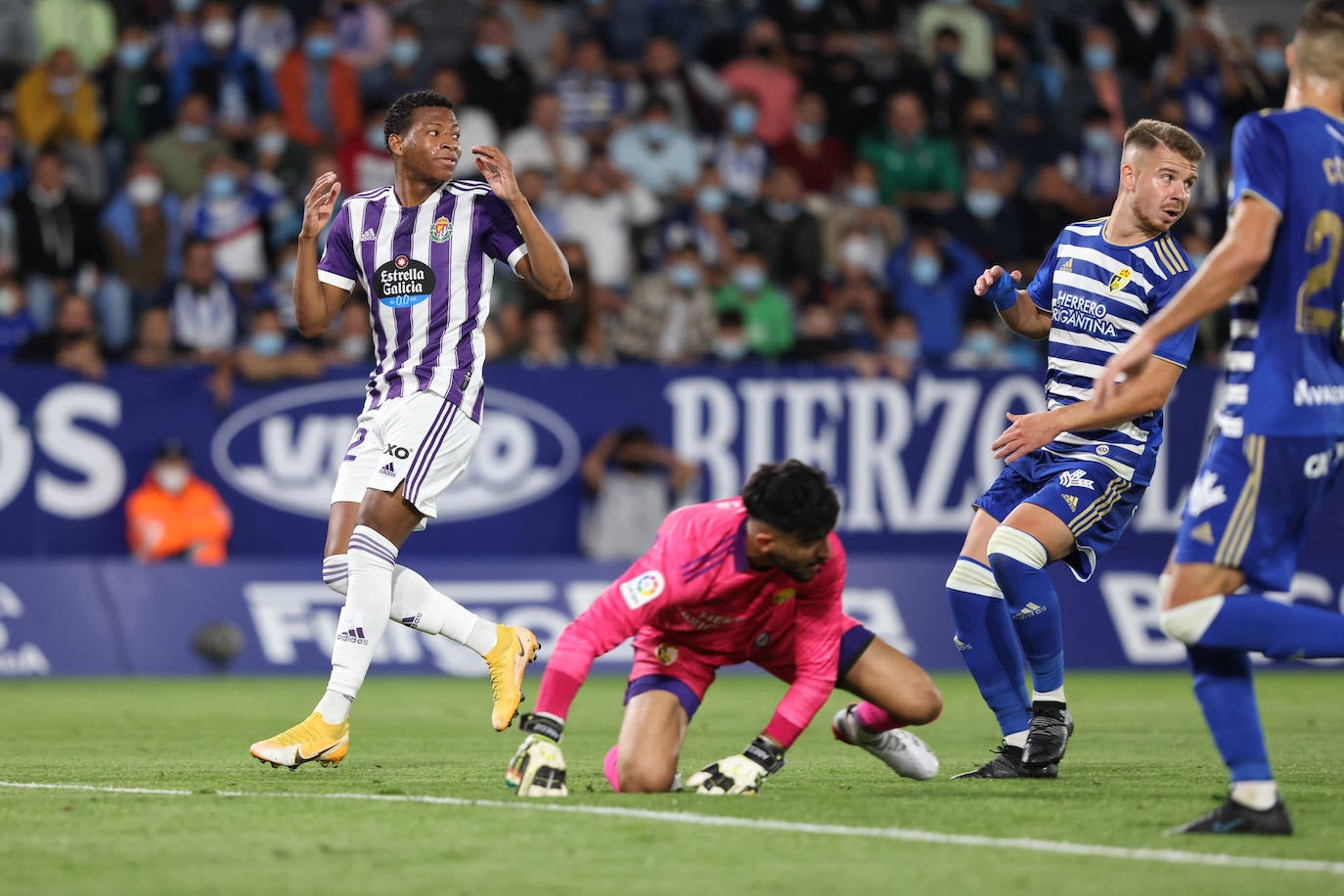 Fotos: Ponferradina 2-2 Real Valladolid