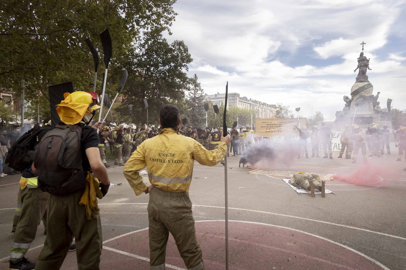 Fotos: Aspecto de la manifestación que arrancó bajo la estatua de Colón
